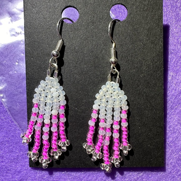 Small Pink, Silver, and Pearl Beaded Earrings New - Picture 2 of 5